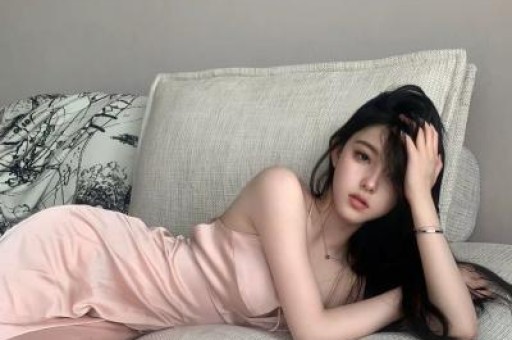 从“嫁给自己”到负债50万：当独立女性被收割有些人缺的不是仪式感是底线