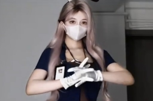 吃相太丑！卖假狂赚百万伊能静遭央视曝光 秦昊也救不了她