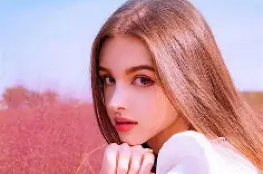 虞书欣：从童话中走出的精灵独具魅力的甜美女神